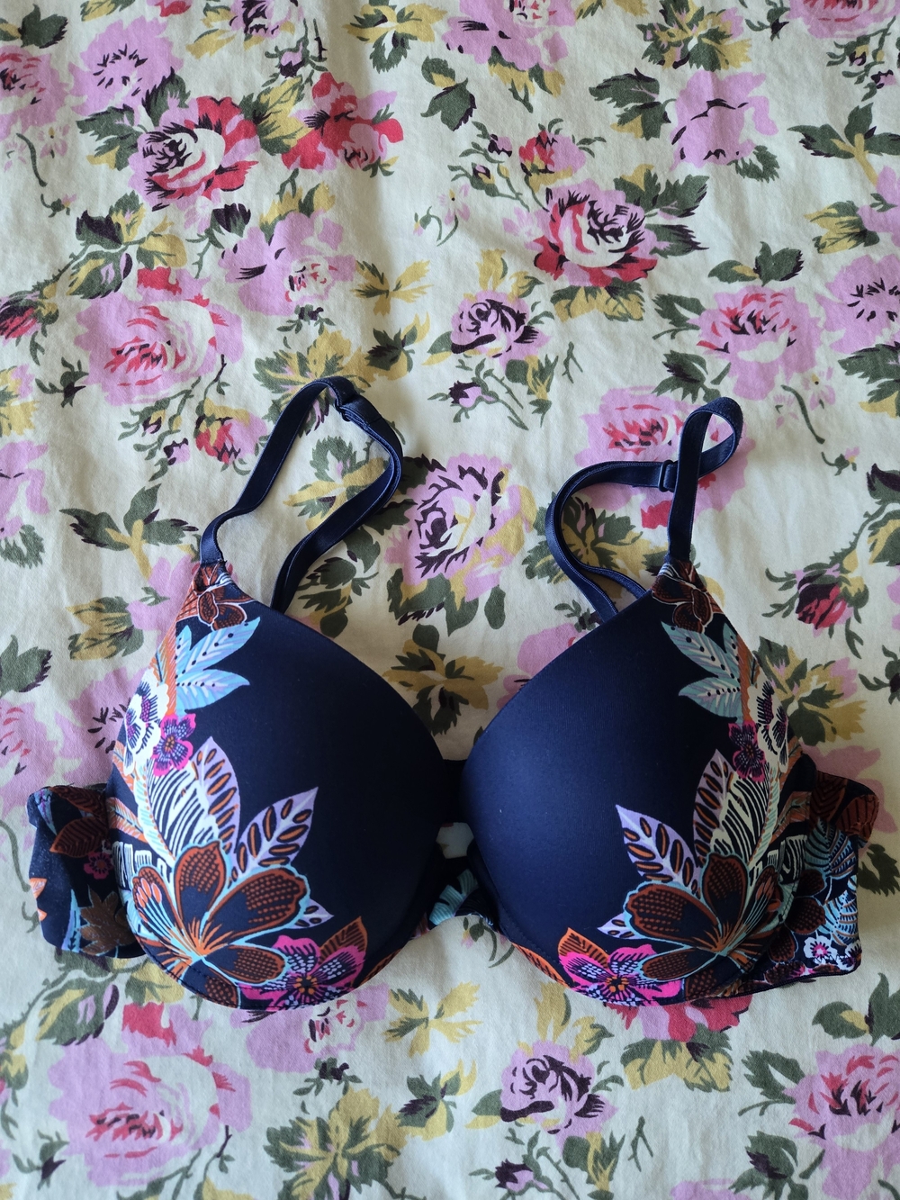 PINK Victoria's Secret Navy Floral Push-Up Bra